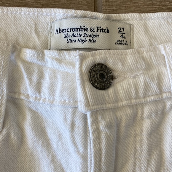 Abercrombie & Fitch White The Ankle Straight Ultra High Rise Jeans Size: 27 - Picture 5 of 6